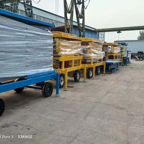 Mobile lifting platform